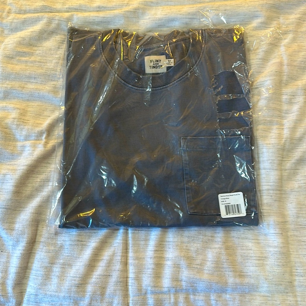 Flint & Tinder Heavyweight Tee, Medium, Blue, New